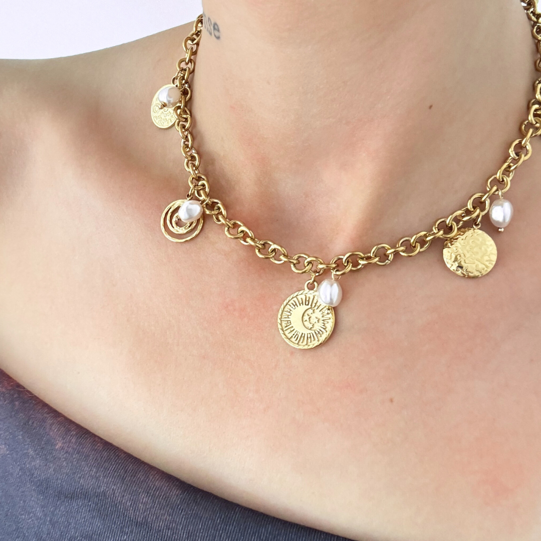 Collier Hazel