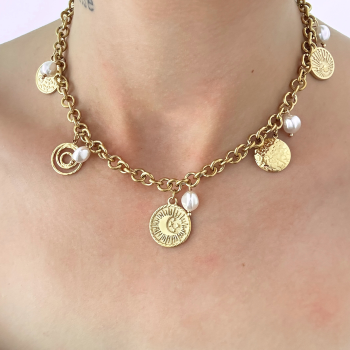 Collier Hazel