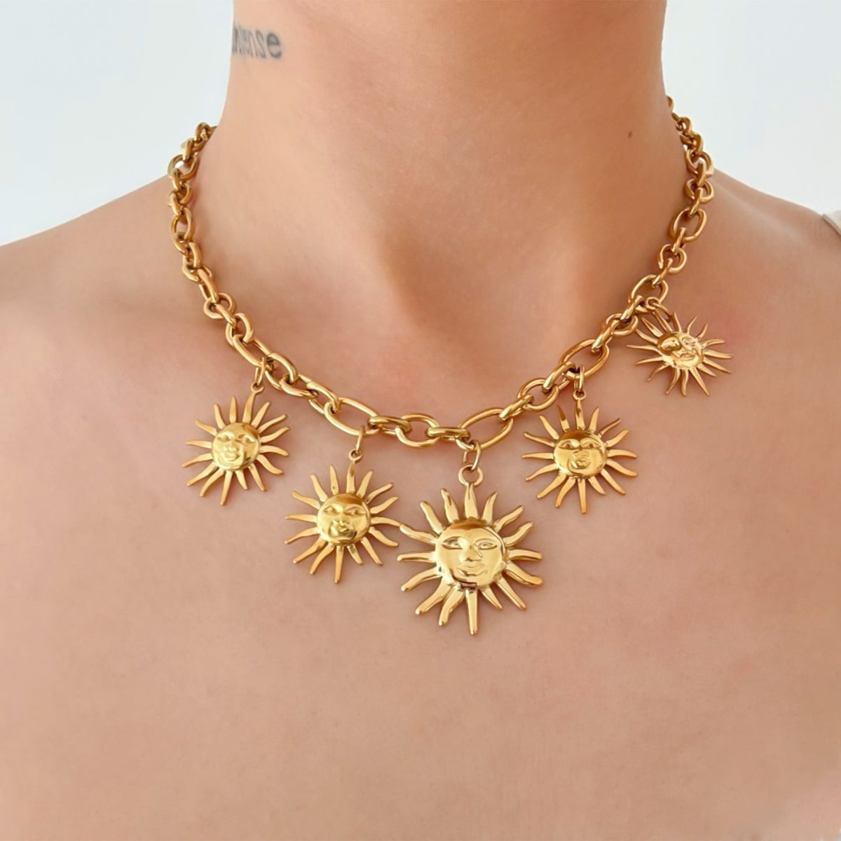 Collier Sun